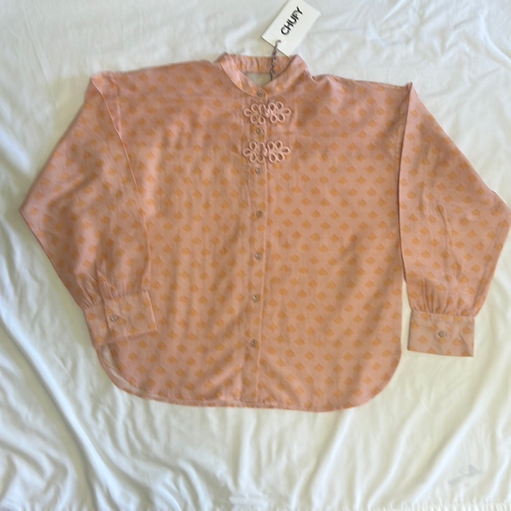 Chufy Womens Button Down Shirt
